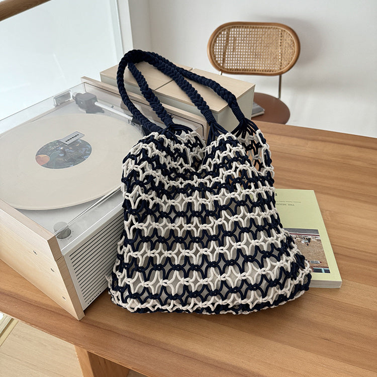 Hand-woven hollow shoulder bag with cotton rope